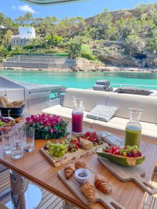 Pershing 8X “Beyond” – View 50