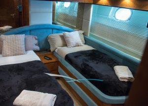 twin-bed-cabin-luxury-yacht-mochi-craft-85-leigh.jpg