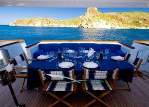 upperdeck-seating-luxury-yacht-heesen-35-balearic-islands.jpg