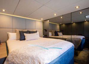 vip-cabin-catamaran-sunreef-60-sunbreeze.jpg