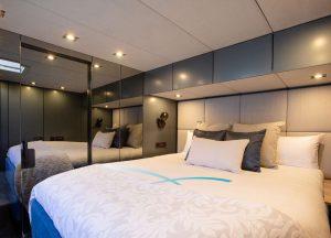 vip-cabin-luxury-catamaran-sunreef-60-sunbreeze.jpg