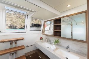Lagoon “Lady Fiona” – View 23