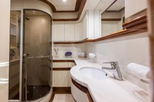 Ferretti “YOLO TOO” – View 27