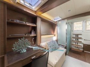 Lagoon – Lady Fiona (2)