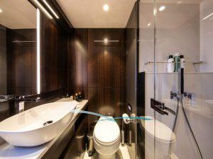 Sunseeker 86 – Moonlight (10)