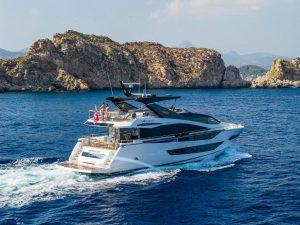 Sunseeker 86 – Moonlight (17)
