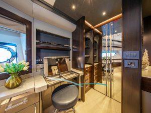 Sunseeker 86 – Moonlight (4)