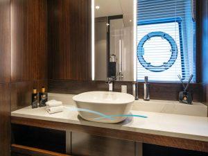 Sunseeker 86 – Moonlight (8)