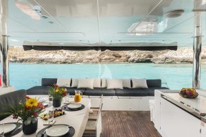 Lagoon “Lady Fiona” – View 12