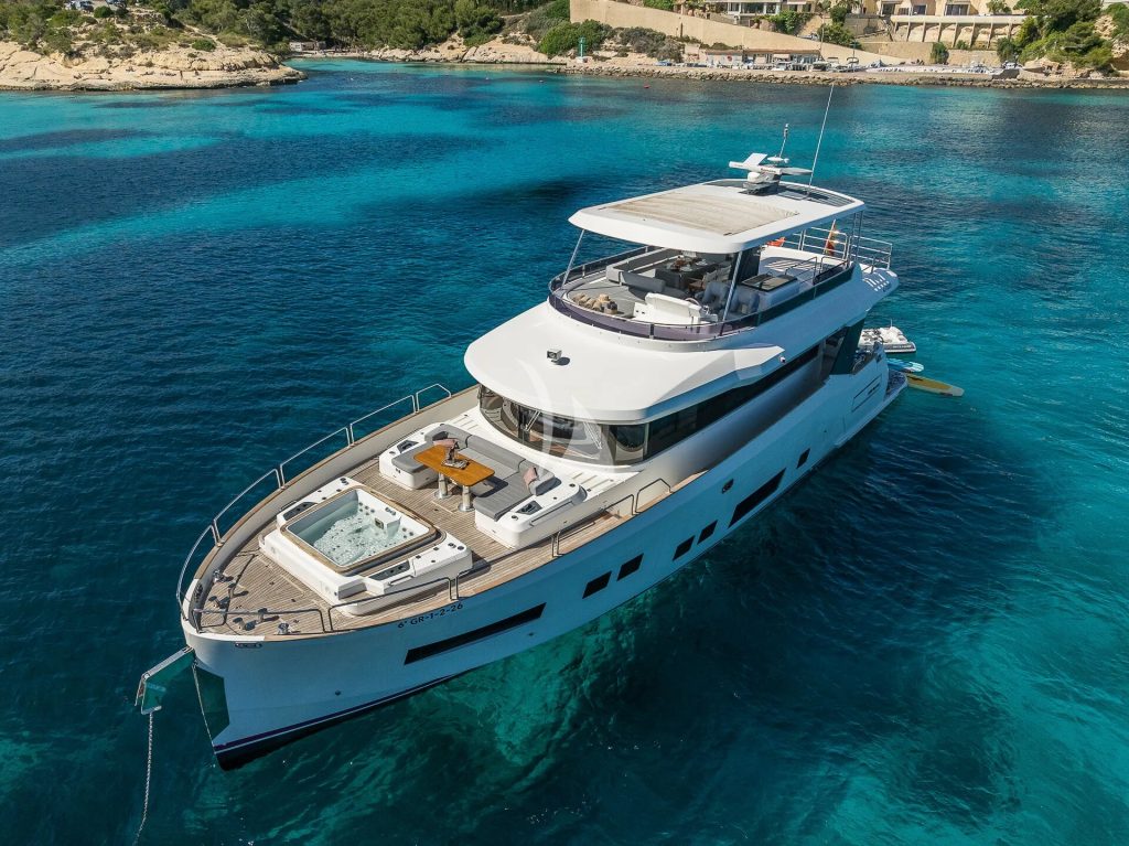 Sirena 64 “Humilitas II” – view 2