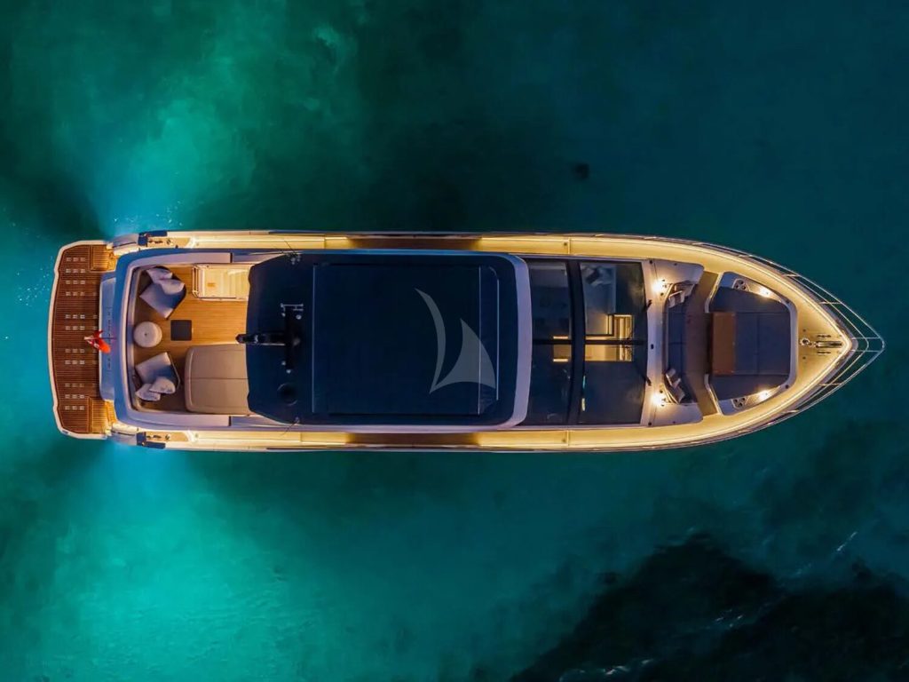 Pearl 72 “Timeless I” – View 2