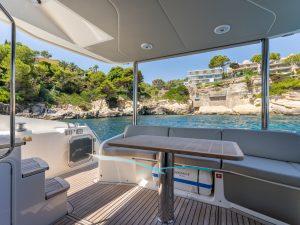 Absolute 47 Fly Tres Amigos marina-balear (1)
