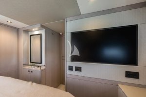 Sunseeker Manhattan 68 “Sweet Caroline” – View 33