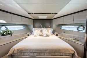 Sunseeker Manhattan 68 “Sweet Caroline” – View 31