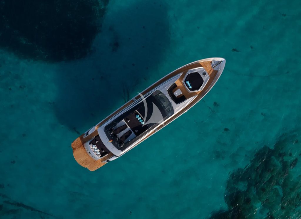 Luxury yacht Pershing “Danzas”
